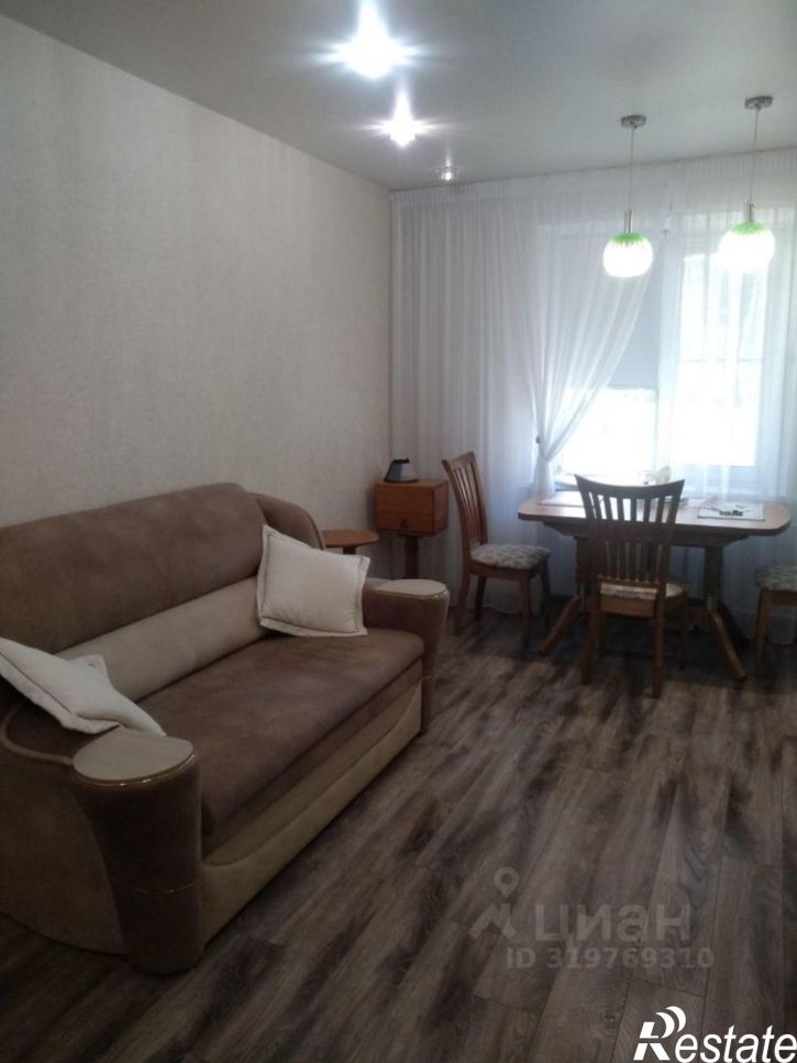 3-комн квартира ул Школьная, 72,  д. 72