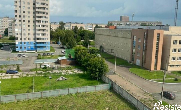 1-комн квартира улица Героя России Ильфата Закирова, 7