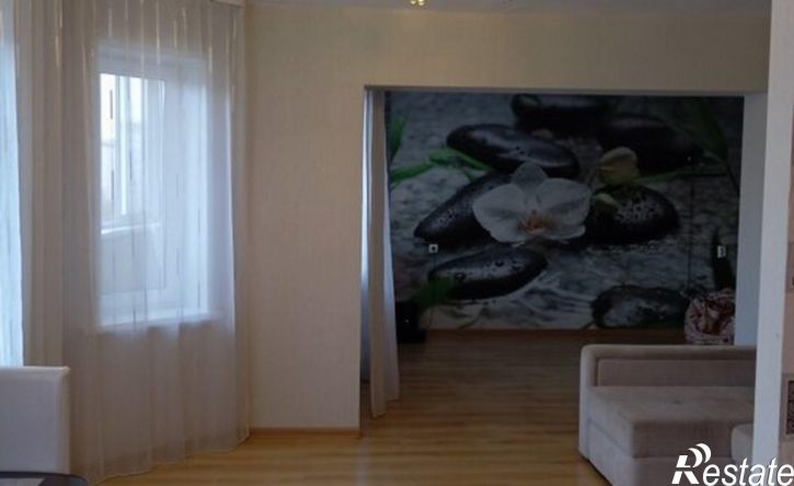 3-комн квартира ул Холмогорова, 67,  д. 67