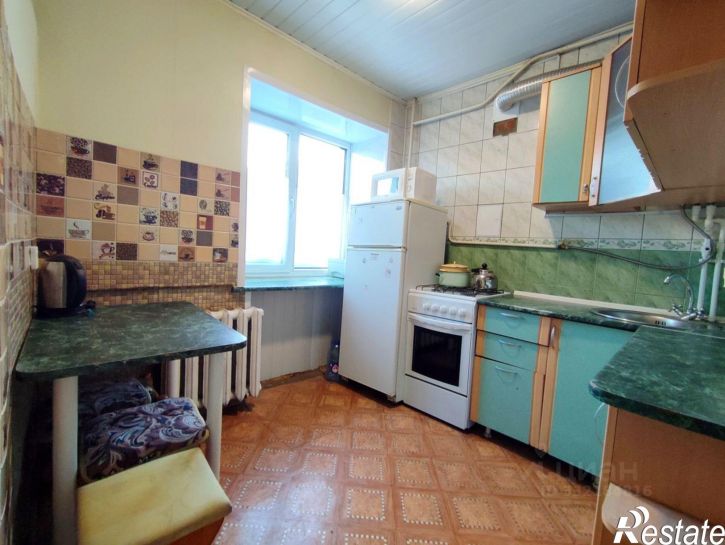 2-комн квартира пл Им 50-летия Октября, 12,  д. 12