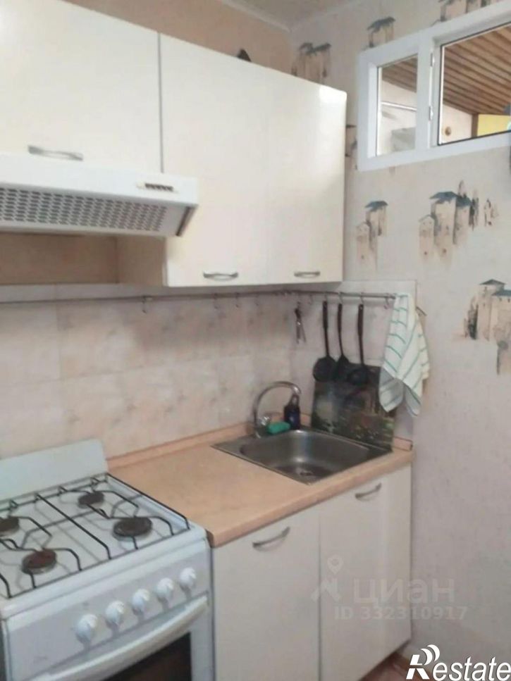 1-комн квартира ул Зенитная, 3,  д. 3