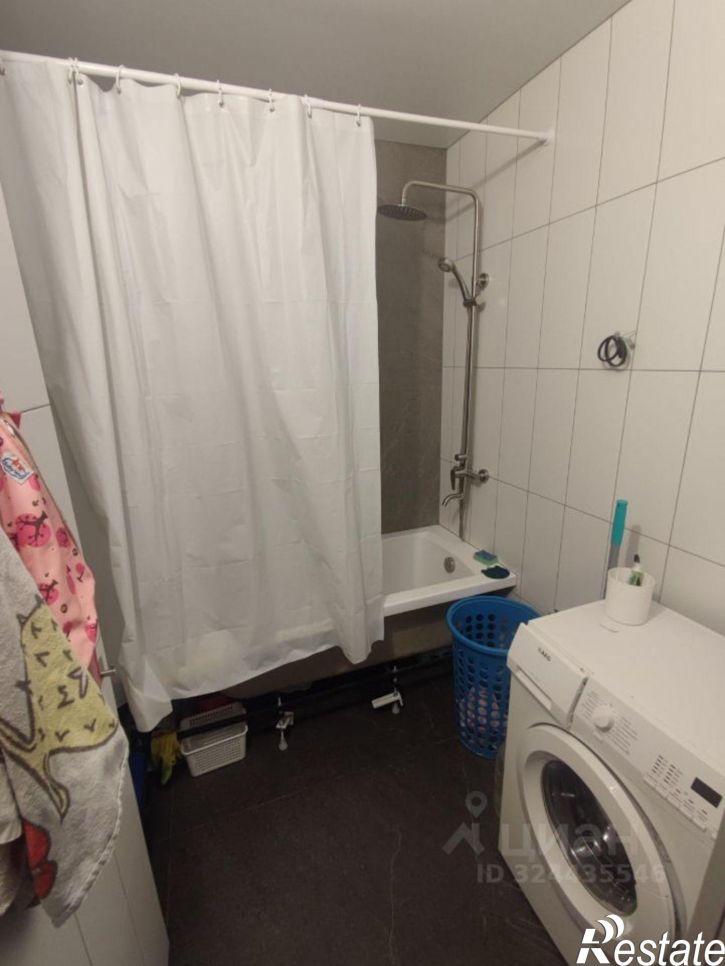 2-комн квартира ул Им В.С.Тарасова, 1,  д. 1