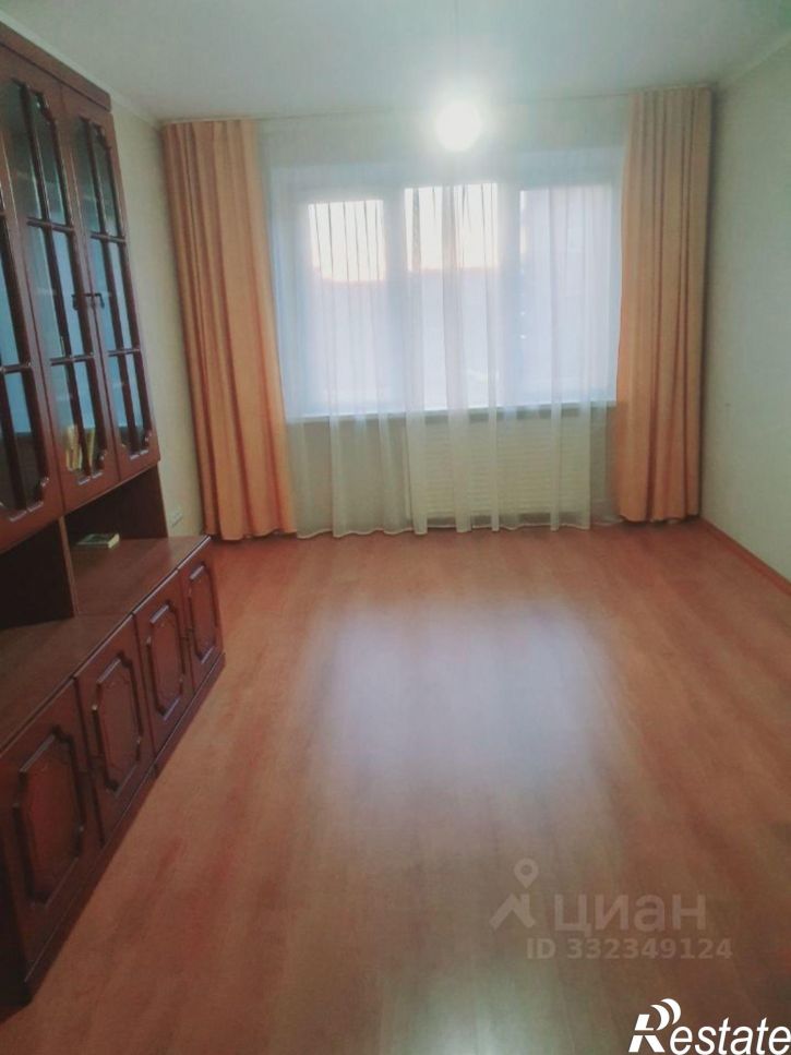 3-комн квартира ул Холмогорова, 24,  д. 24