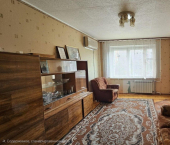 2-комн, 50кв м, этаж 2/10 ул 10 лет Октября, 27