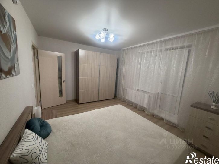 2-комн квартира ул им Петрова, 43 3,  д. 43 3,  к. 3