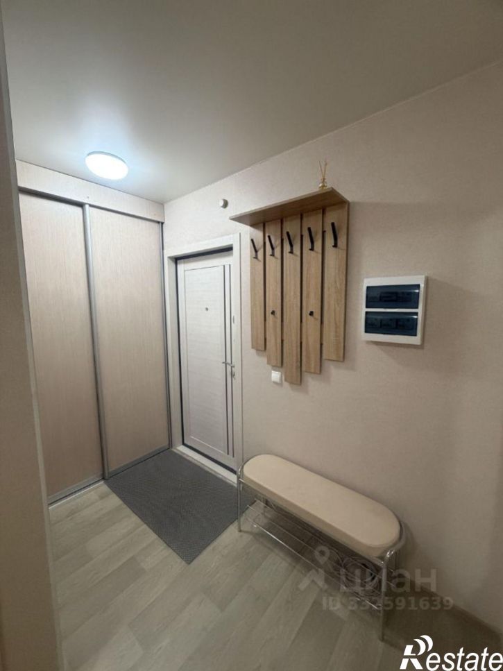 2-комн квартира ул им Петрова, 43 3,  д. 43 3,  к. 3