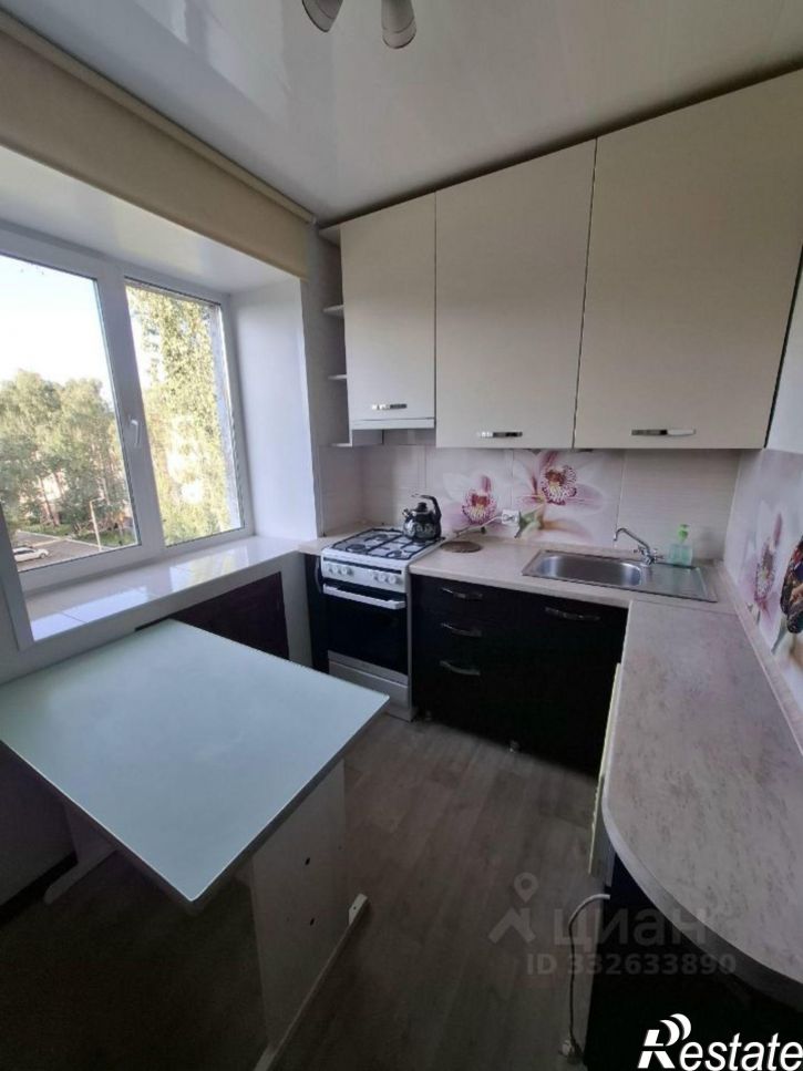 3-комн квартира ул 9 Января, 219,  д. 219