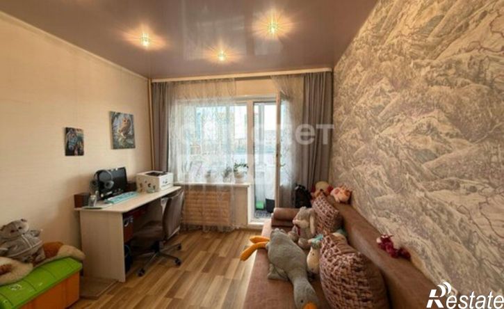 4-комн квартира ул Труда, 72,  д. 72