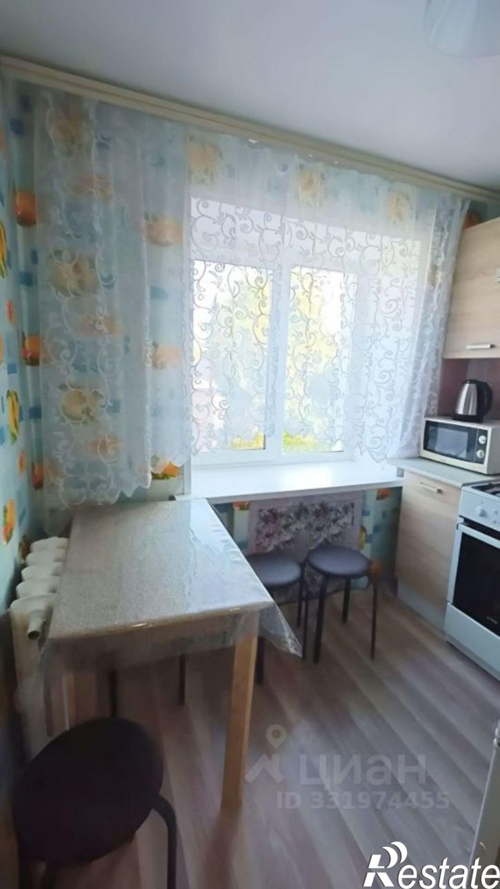 2-комн квартира ул им 50-летия ВЛКСМ, 40,  д. 40