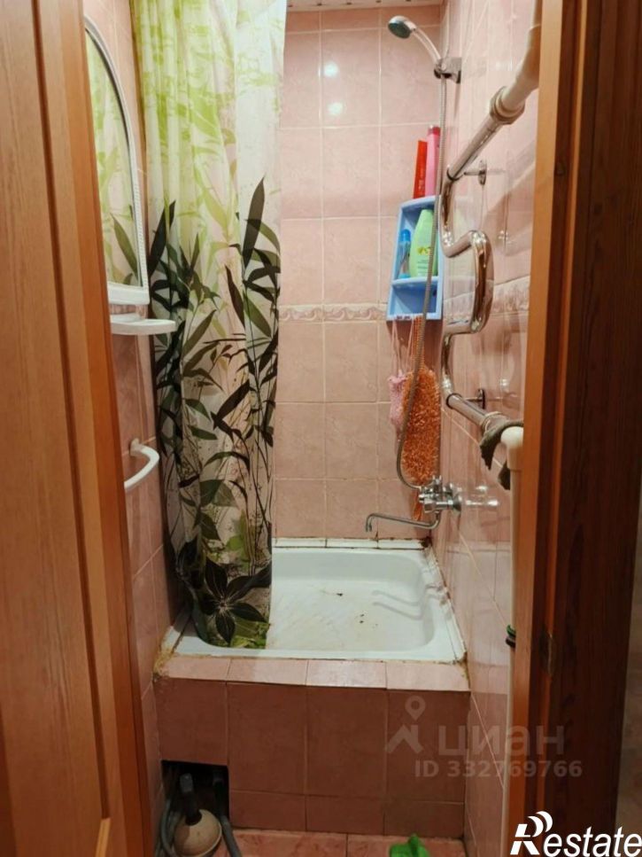 Комната ул им Петрова, 37,  д. 37