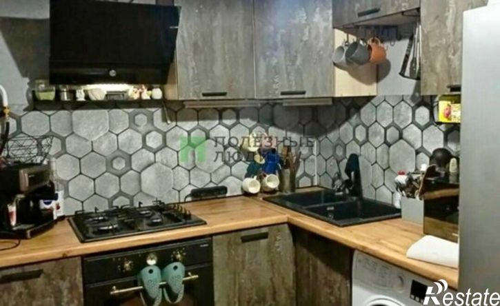 3-комн квартира ул 10 лет Октября, 51,  д. 51