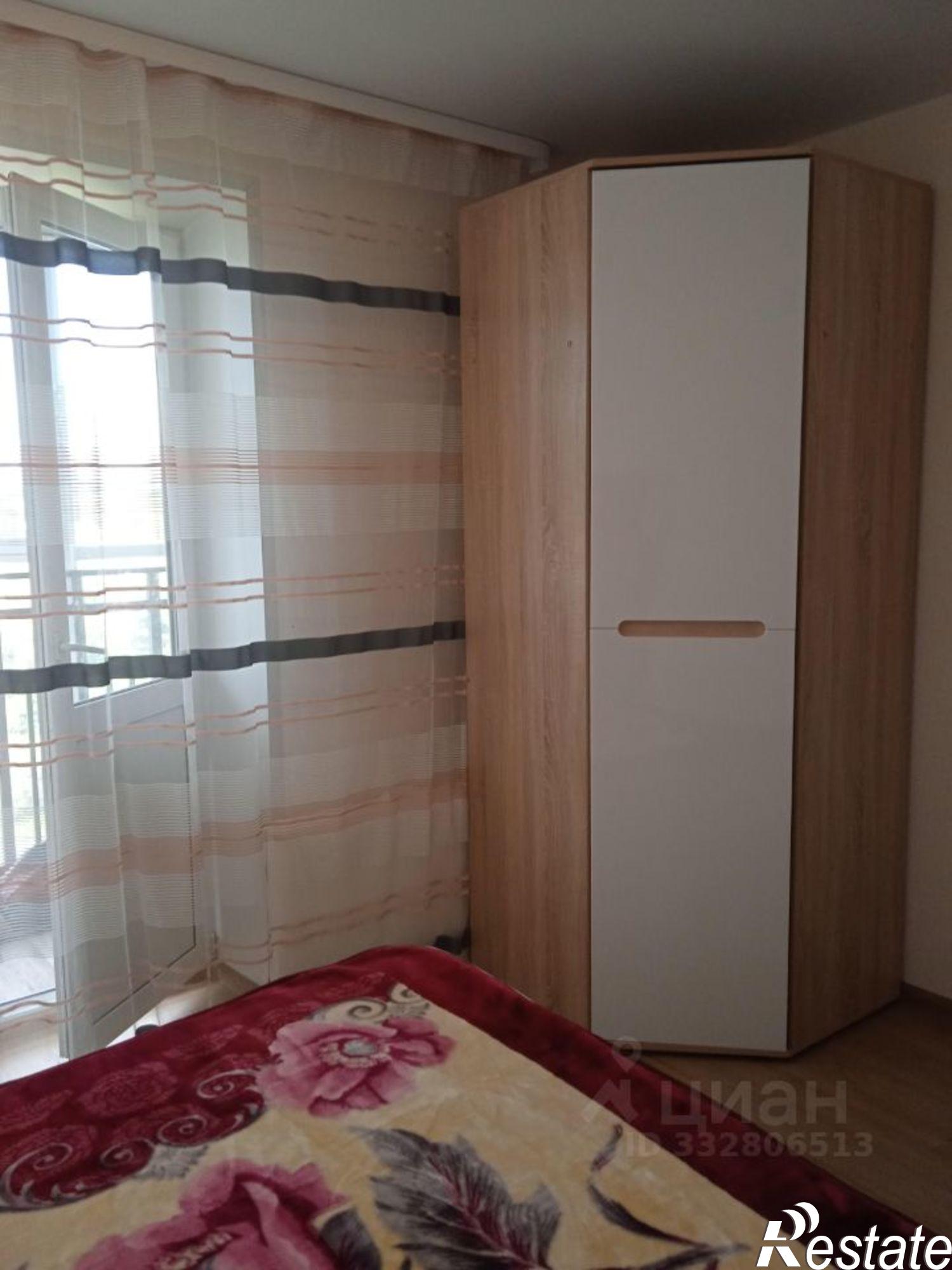 Сдать комнату за 13 000 рублей на ул Планерная, 1