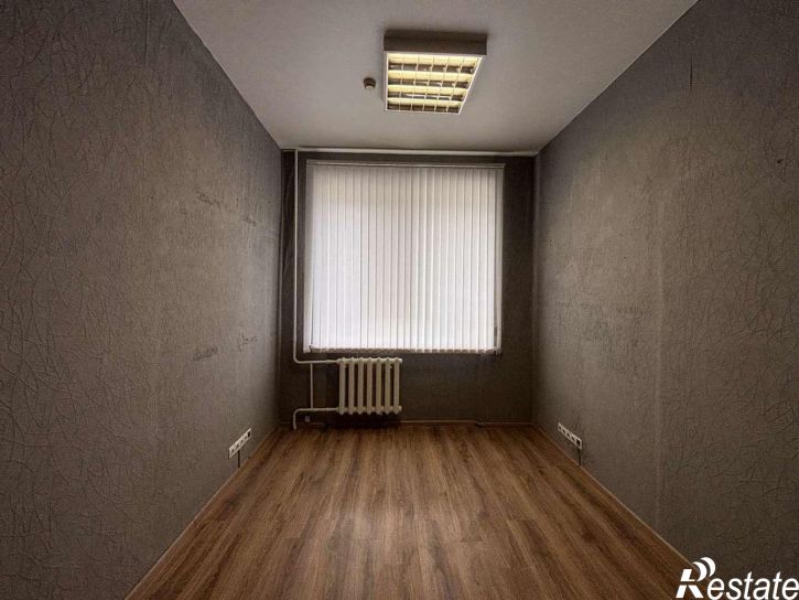 Офис Салютовская улица, 75