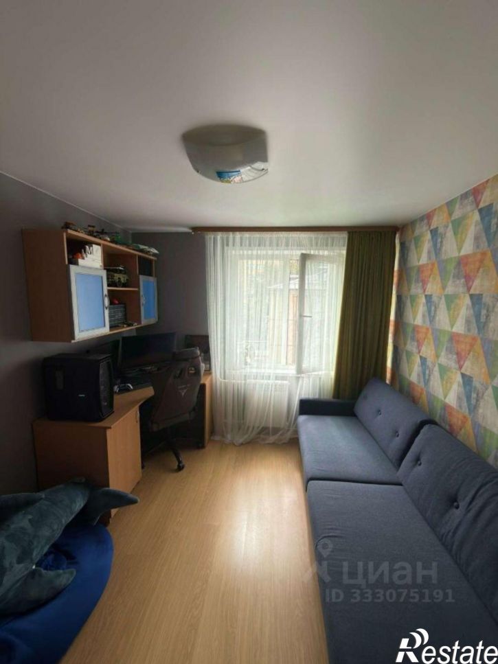 2-комн квартира ул 10 лет Октября, 22,  д. 22