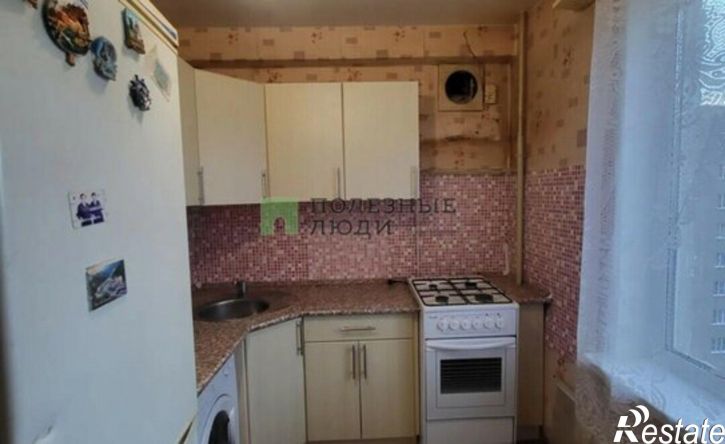 3-комн квартира ул Камбарская, 35,  д. 35