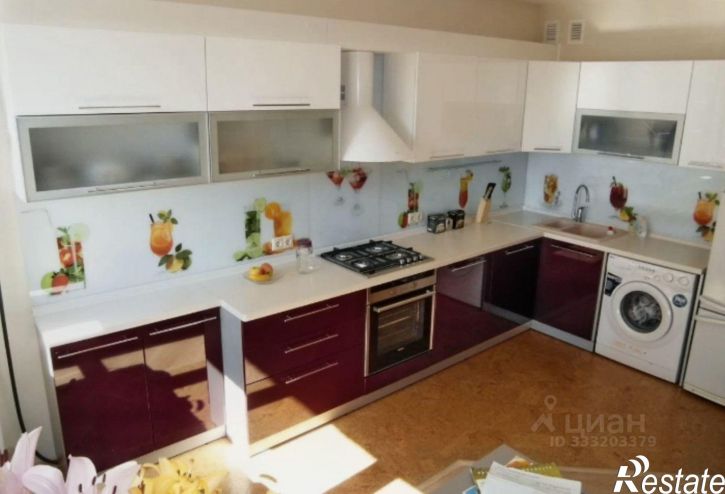 3-комн квартира ул Софьи Ковалевской, 4,  д. 4