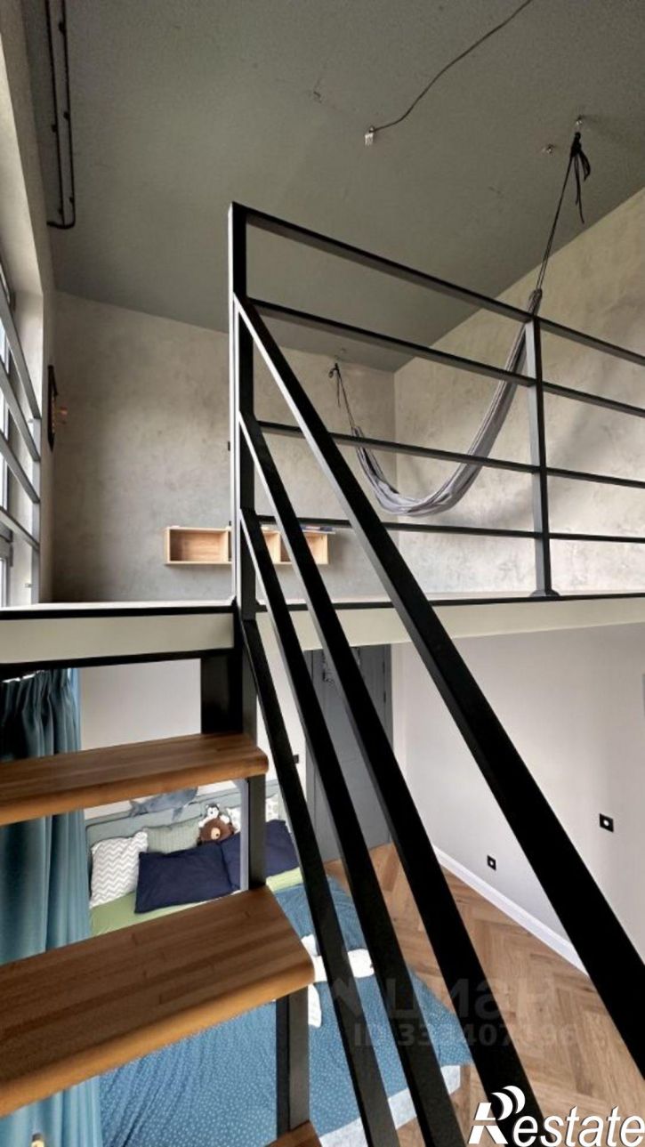 4-комн квартира ул Орджоникидзе, 34,  д. 34
