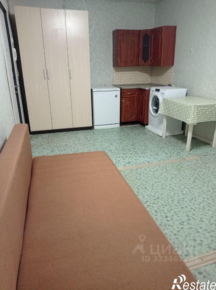 Комната ул Оружейника Драгунова, 60,  д. 60