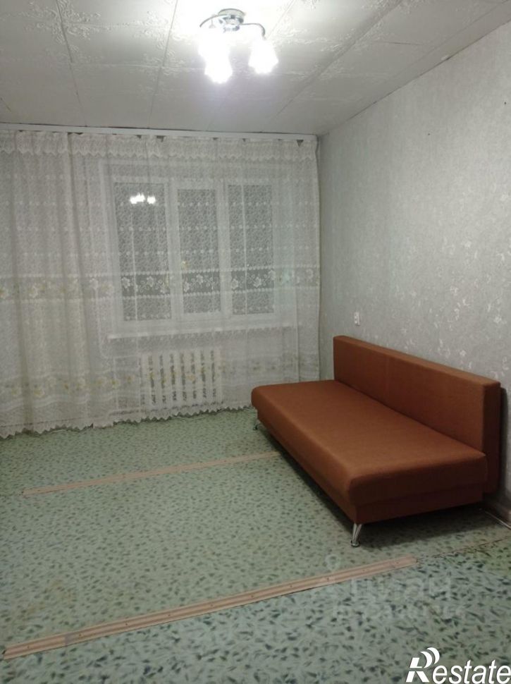 Комната ул Оружейника Драгунова, 60,  д. 60