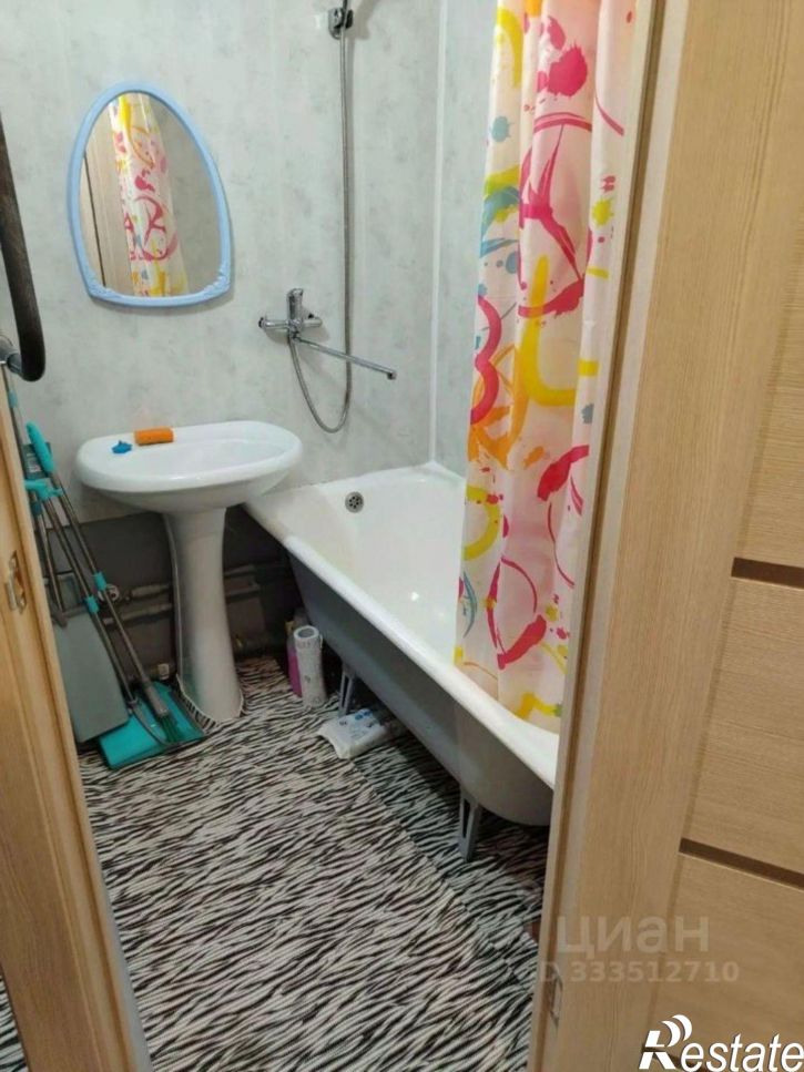 2-комн квартира ул 10 лет Октября, 2,  д. 2