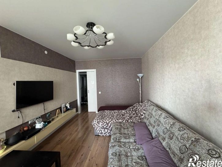 2-комн квартира ул Холмогорова, 87,  д. 87