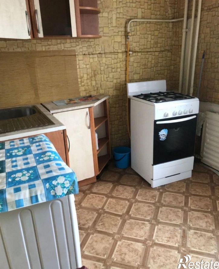 2-комн квартира улица Холмогорова, 12,  д. 12