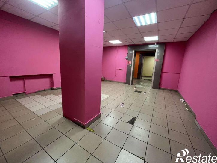 Торговое помещение Молодежная улица, 74