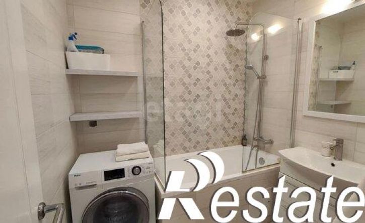 2-комн квартира улица Холмогорова, 21А,  д. 21А