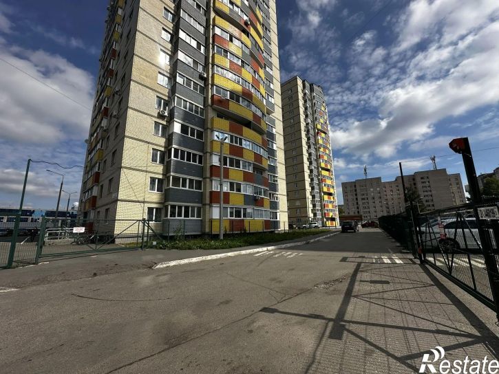 2-комн квартира Им Конструктора Калашникова М.Т. проспект, д.8