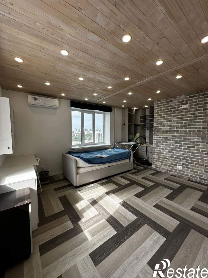 2-комн квартира Им Конструктора Калашникова М.Т. проспект, д.8