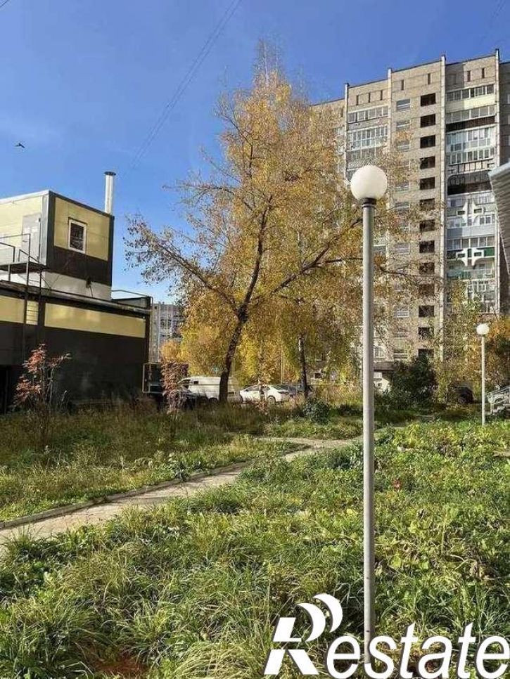 Торговое помещение Молодежная улица, 82